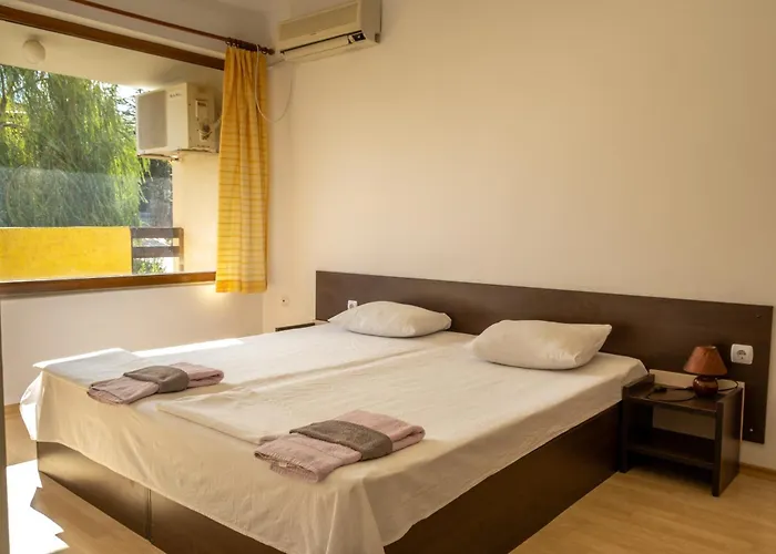 Indigo Case de vacanță